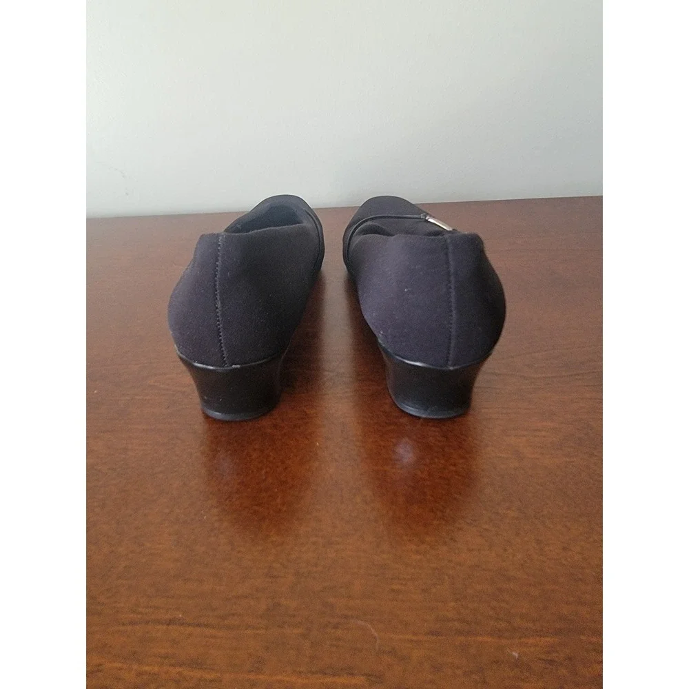 Munro Women's Cindi Black Fabric Comfort Slip On Buckle Block Heel Sz 11M